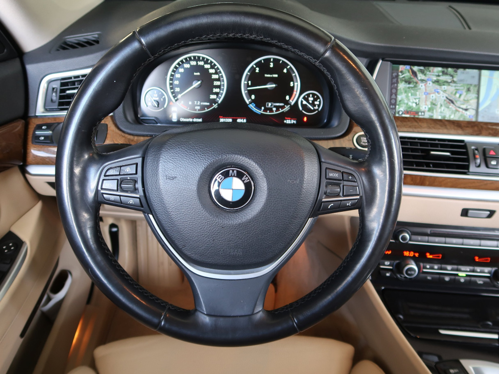 BMW 5GT