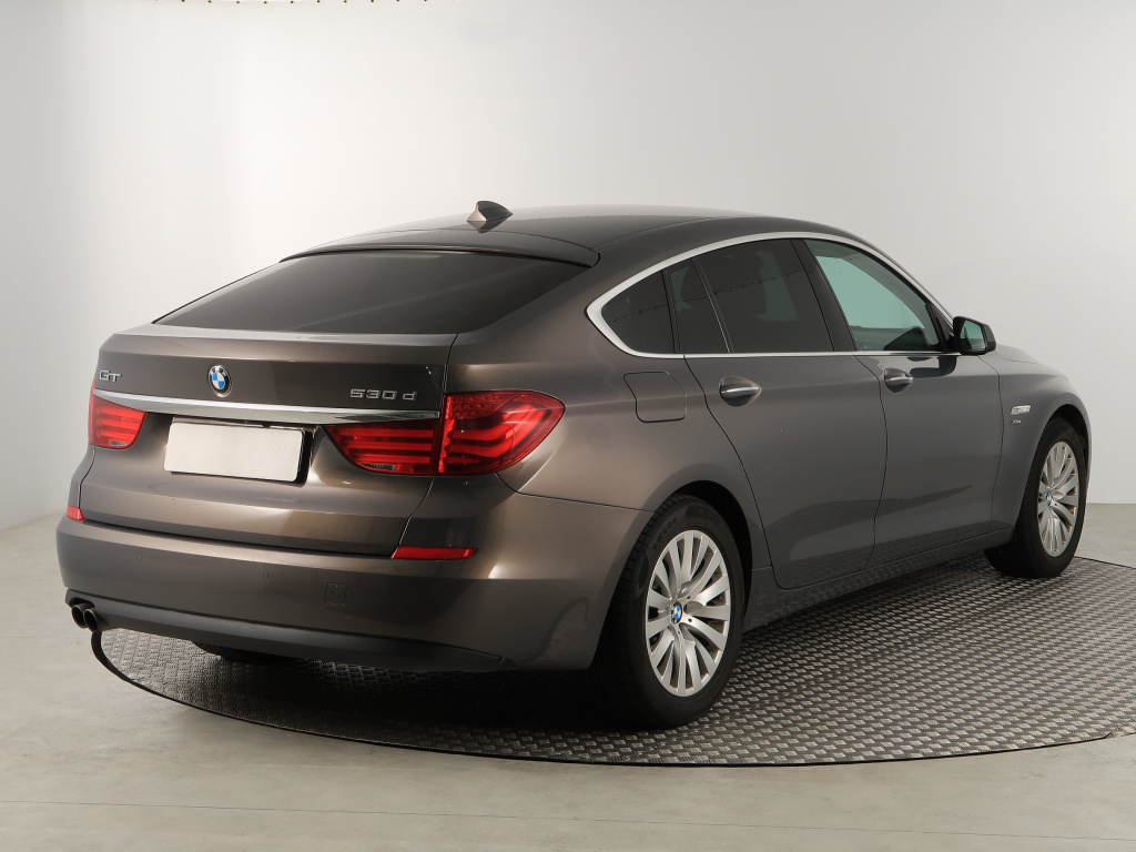BMW 5GT