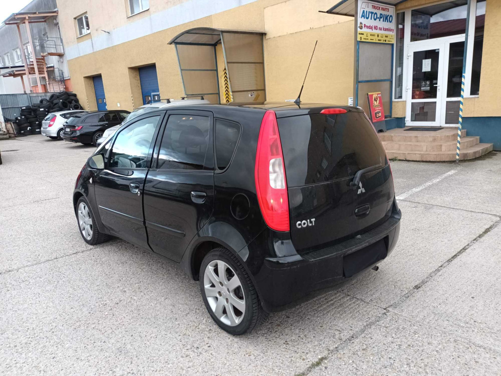 Mitsubishi Colt