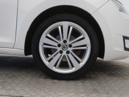 Škoda Rapid 2016