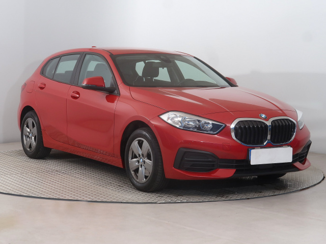 BMW 116i, 2022