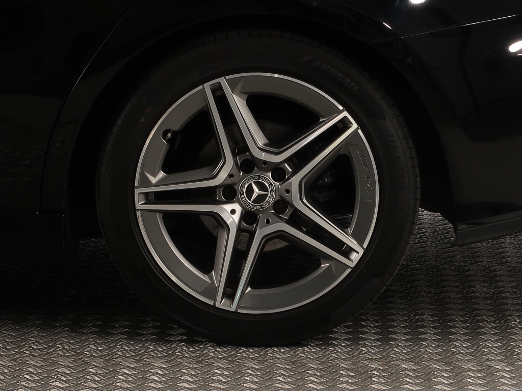 Mercedes-Benz A