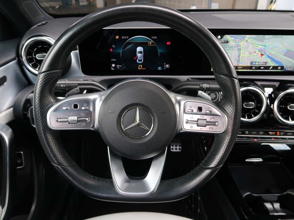 Mercedes-Benz A