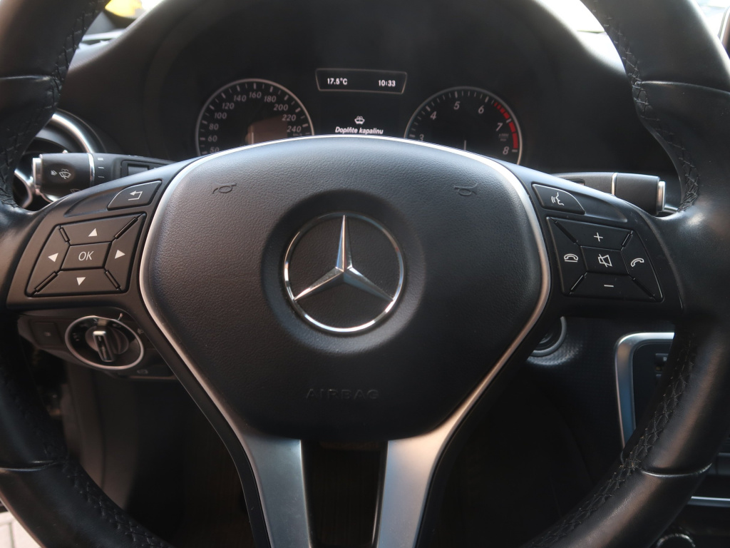 Mercedes-Benz A