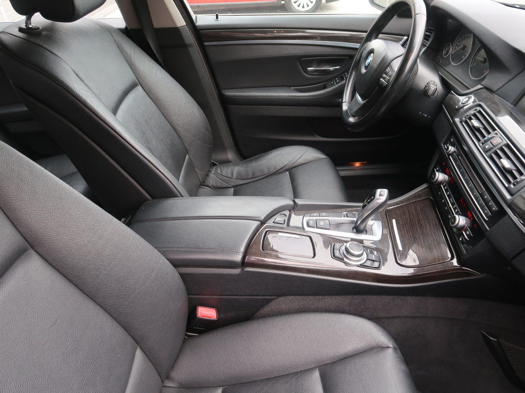 BMW 5