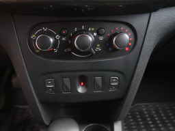 Dacia Sandero 2013
