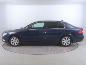 Skoda Superb - 2011
