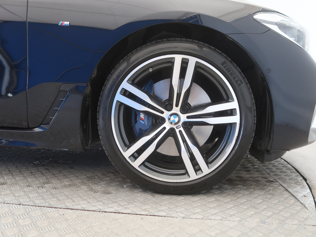 BMW 6GT