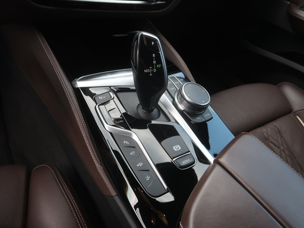 BMW 6GT