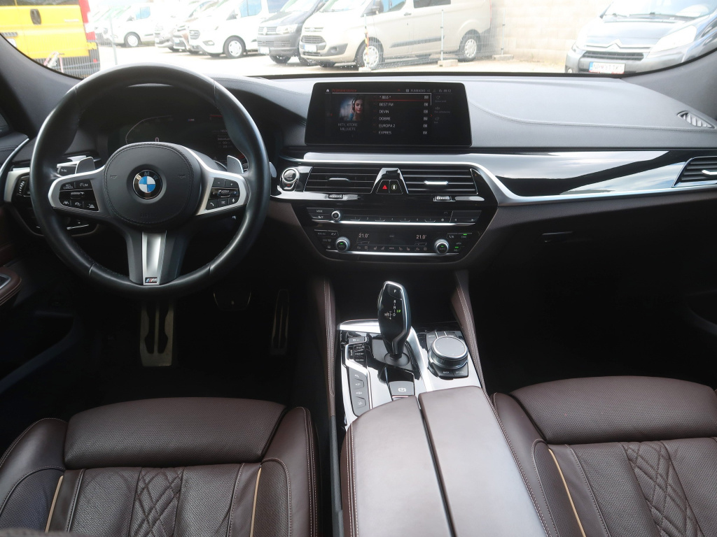BMW 6GT