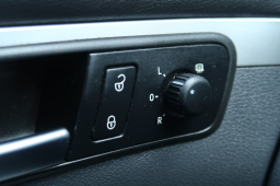 Volkswagen Touran 2011