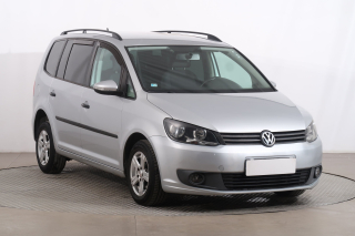 Volkswagen Touran, 2011