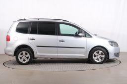 Volkswagen Touran 2011