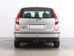 Nissan Almera Tino 2006