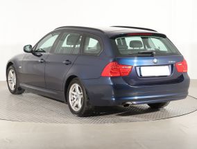BMW 3 - 2010