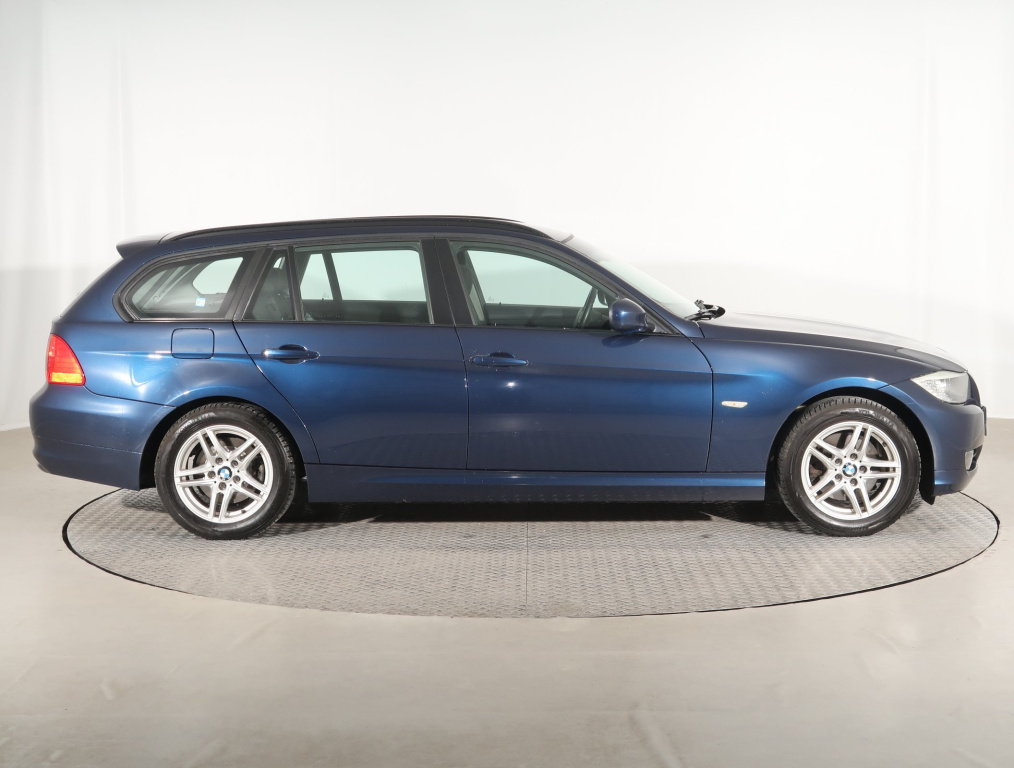 BMW 3