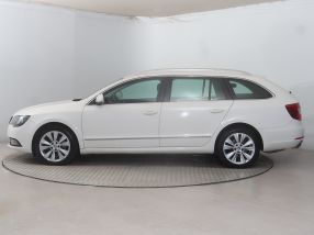 Skoda Superb - 2013