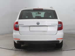 Škoda Superb 2013