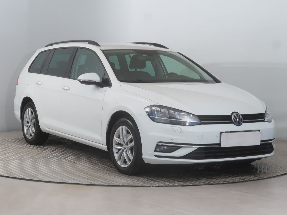Volkswagen Golf - 2017