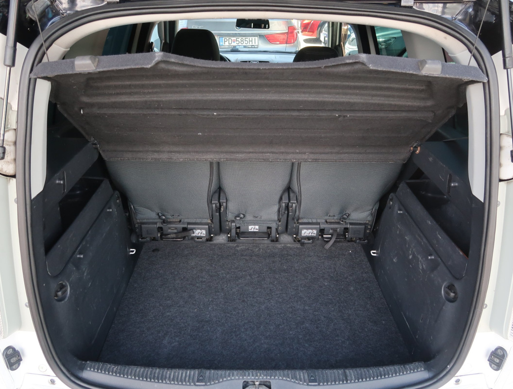 Škoda Roomster