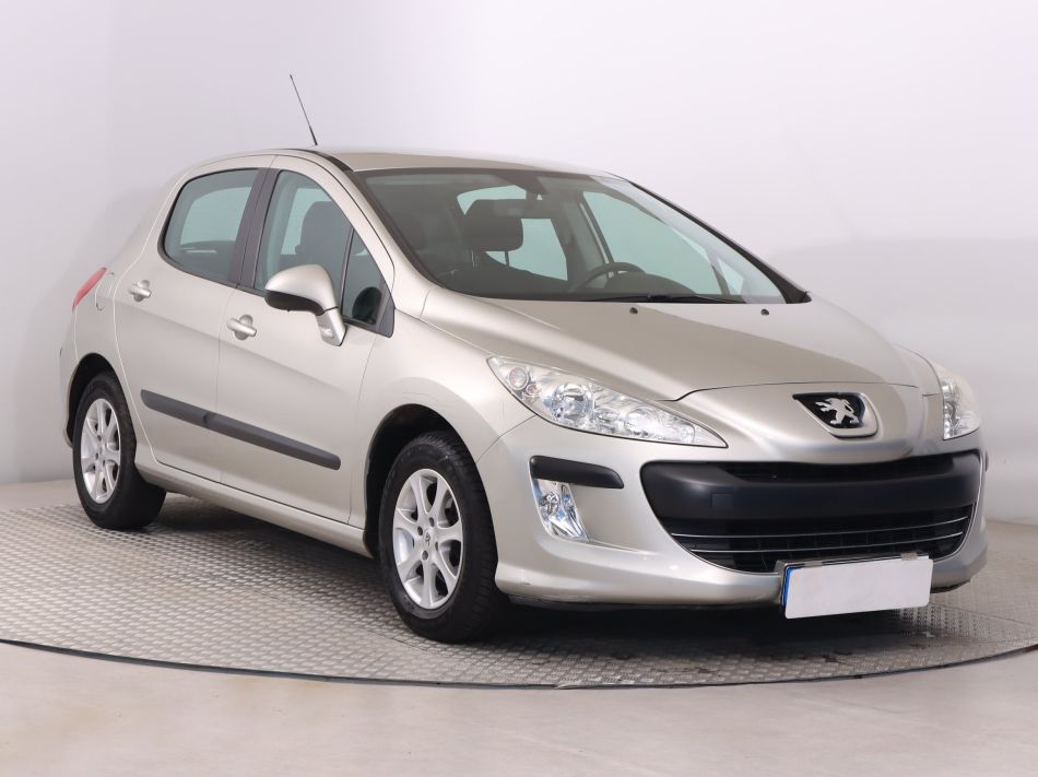Peugeot 308 - 2009