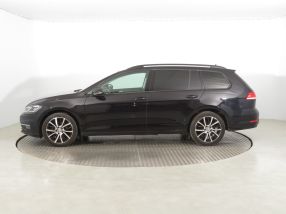 Volkswagen Golf - 2017