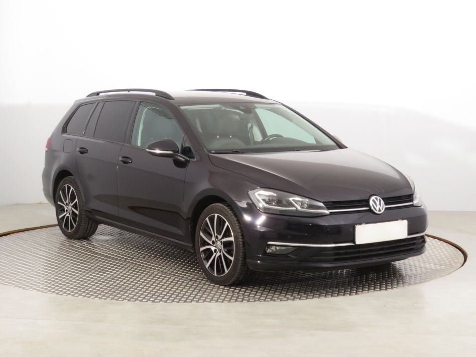 Volkswagen Golf - 2017