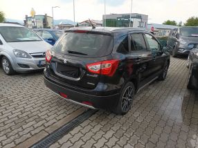 Suzuki SX4 S-Cross - 2015