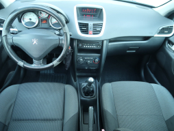 Peugeot 207 2011