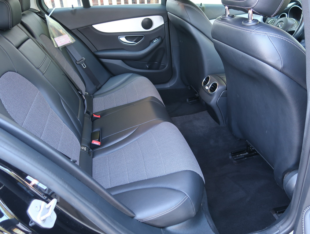 Mercedes-Benz C