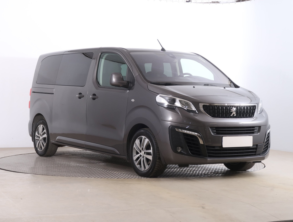 Peugeot Traveller