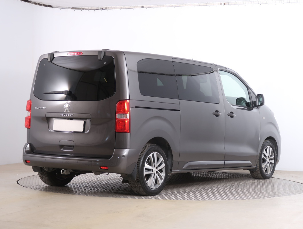 Peugeot Traveller