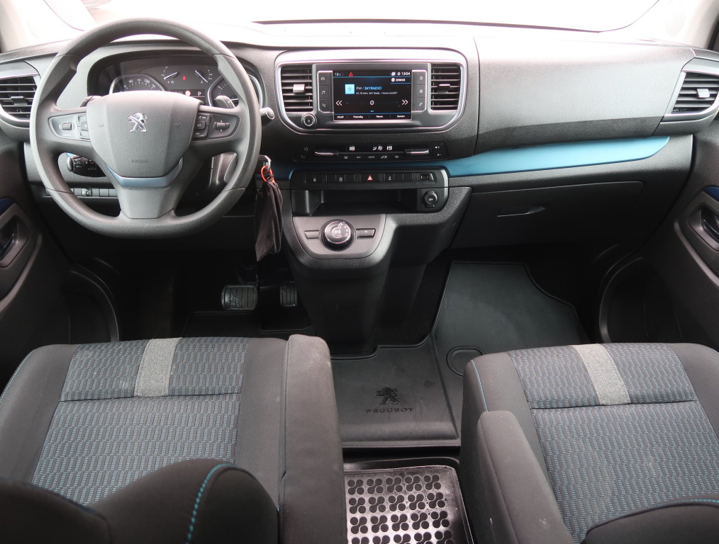 Peugeot Traveller