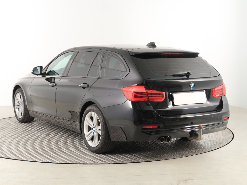 BMW 3
