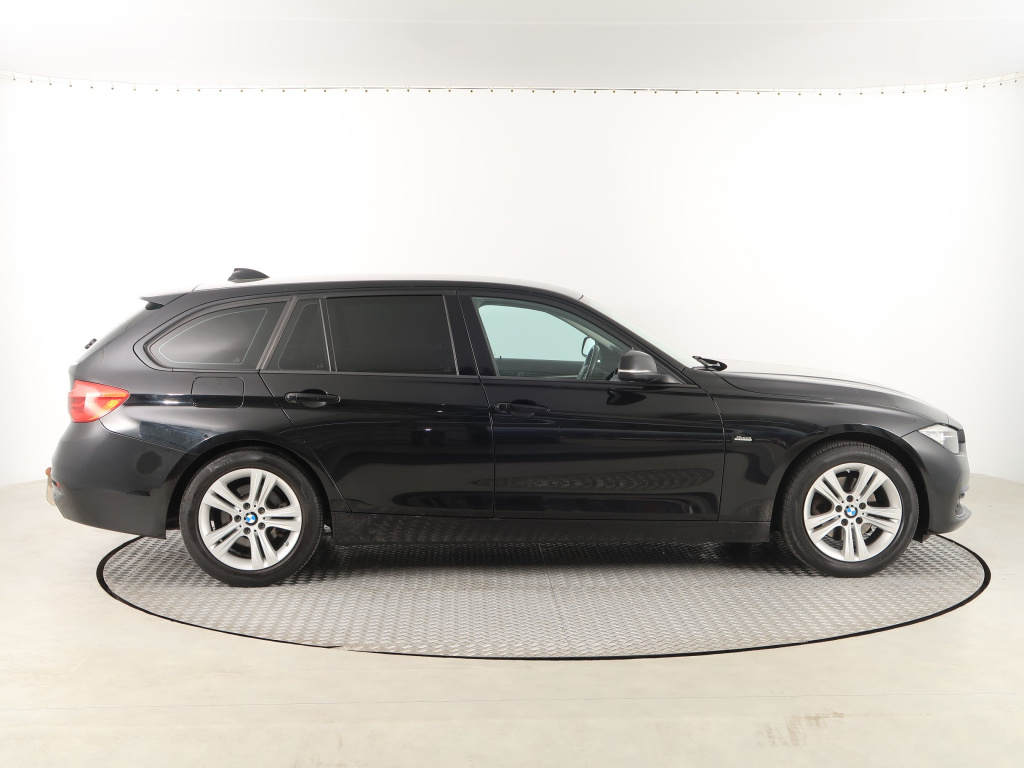 BMW 3