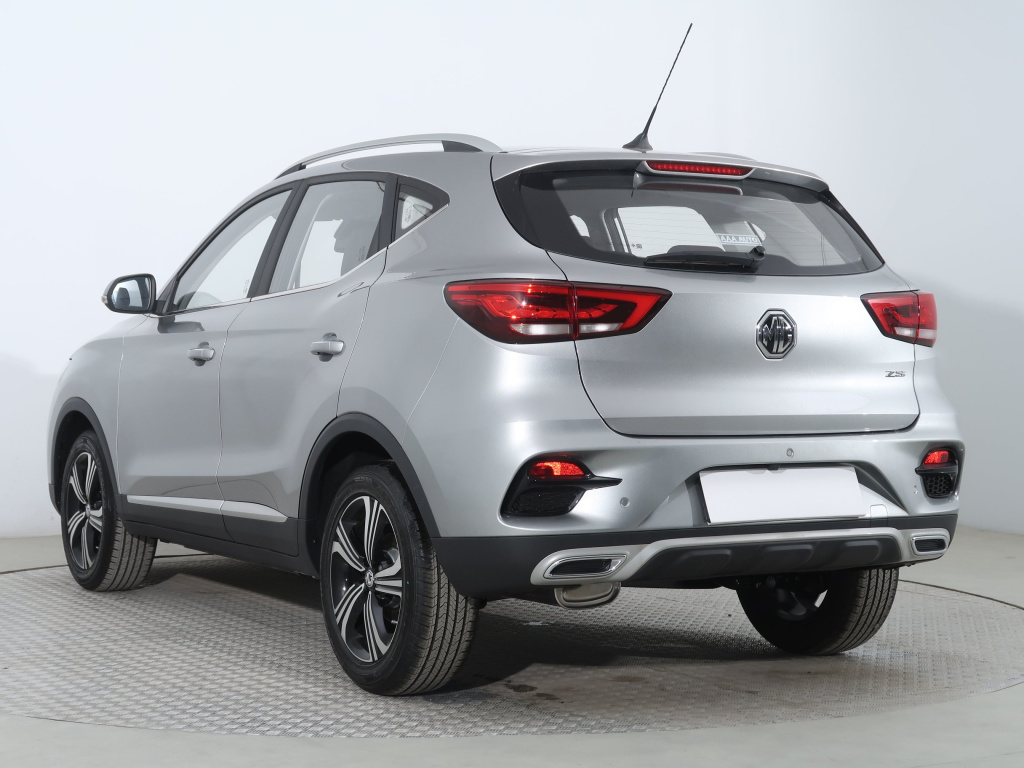 MG ZS SUV