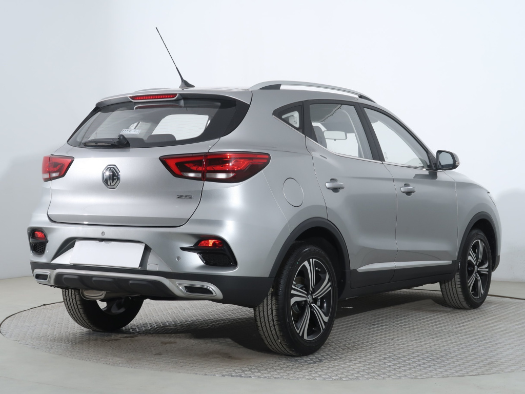 MG ZS SUV