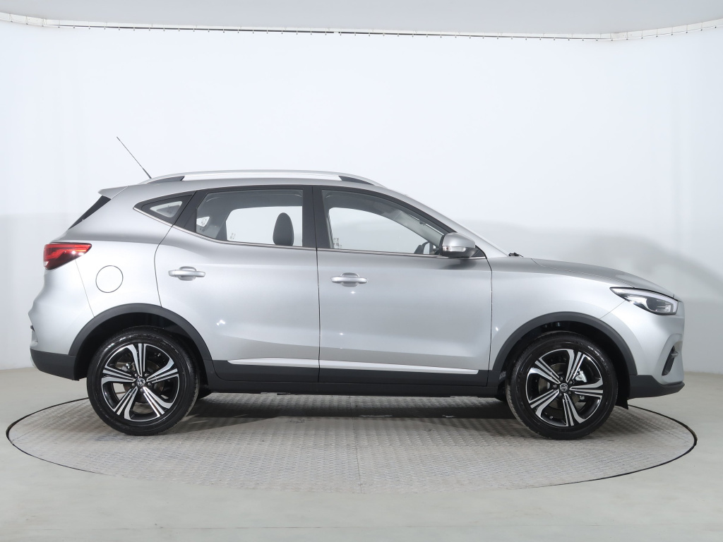 MG ZS SUV