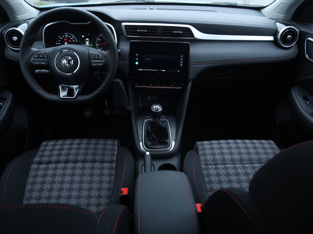 MG ZS SUV
