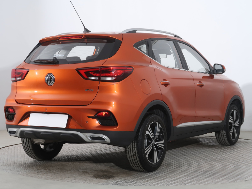MG ZS SUV