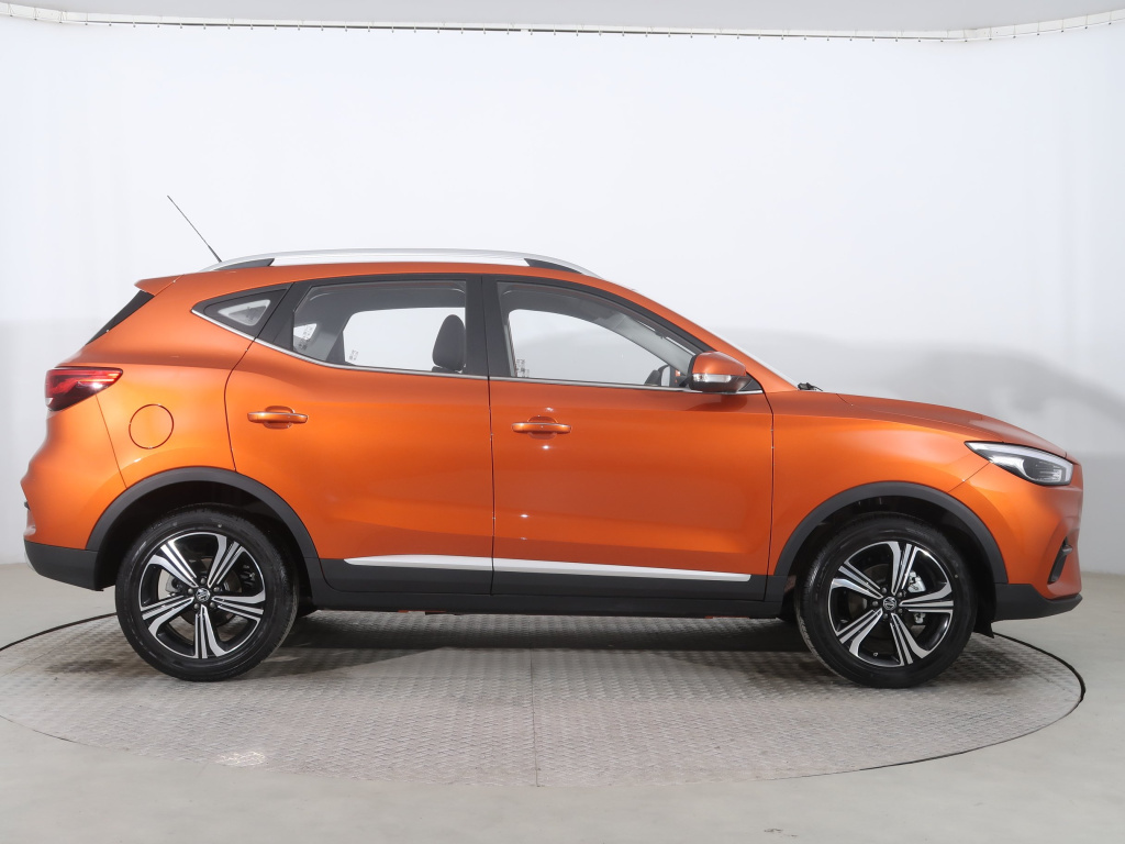 MG ZS SUV