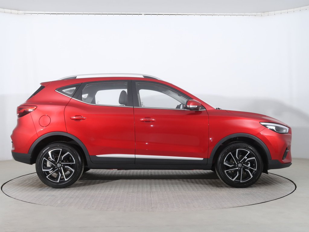MG ZS SUV