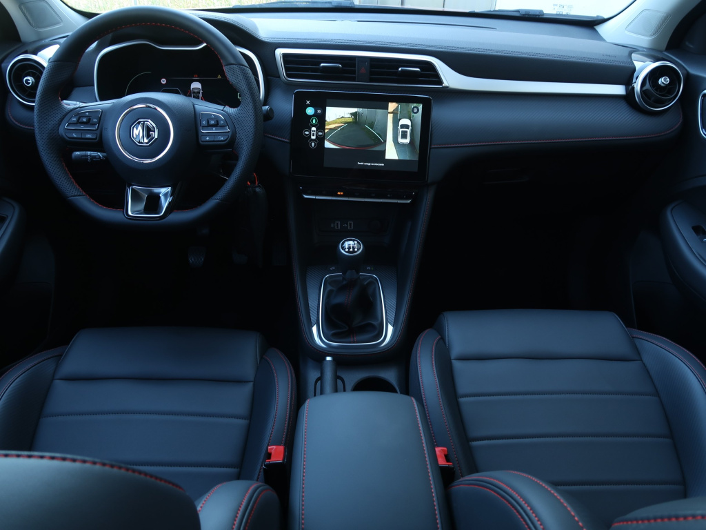 MG ZS SUV
