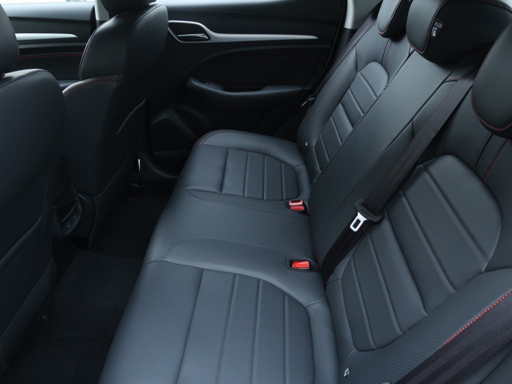 MG ZS SUV