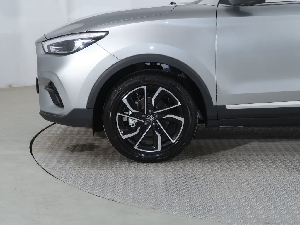 MG ZS SUV