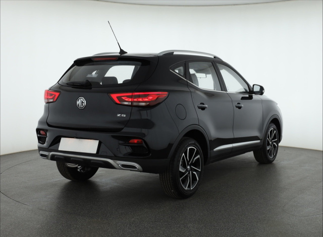 MG ZS SUV