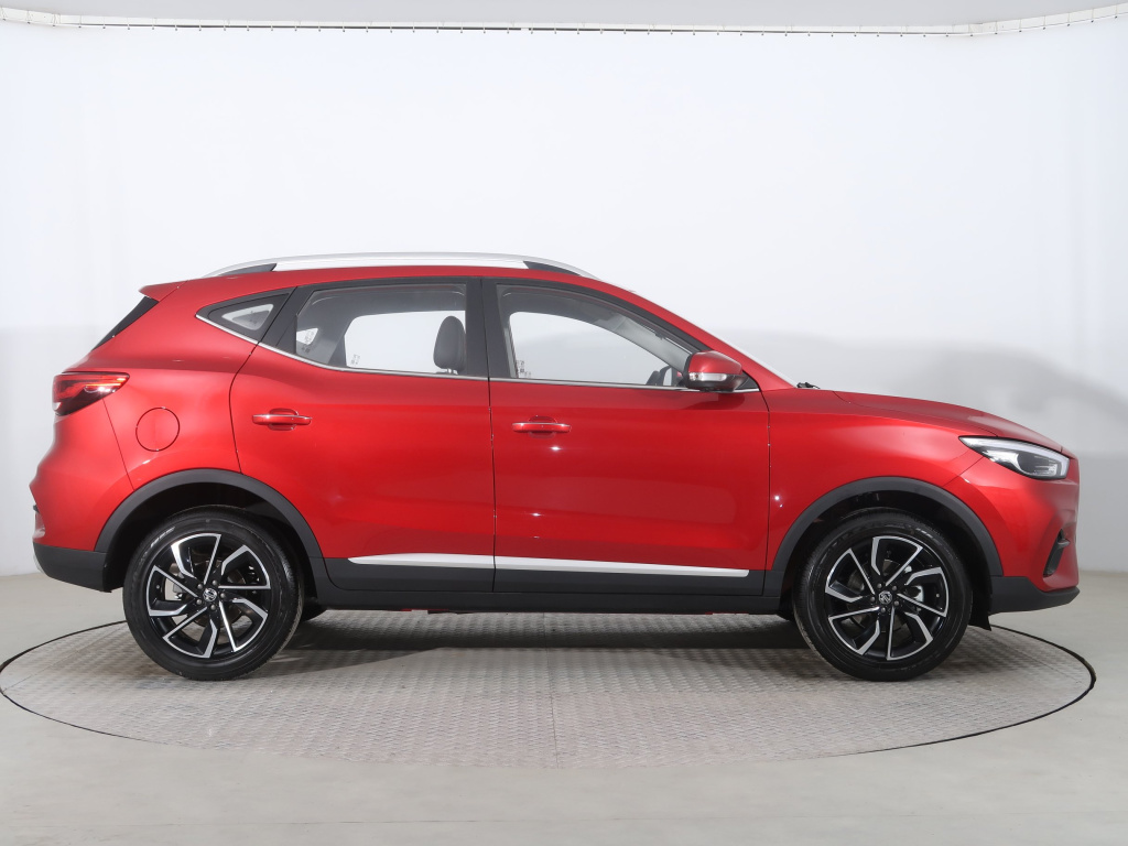 MG ZS SUV