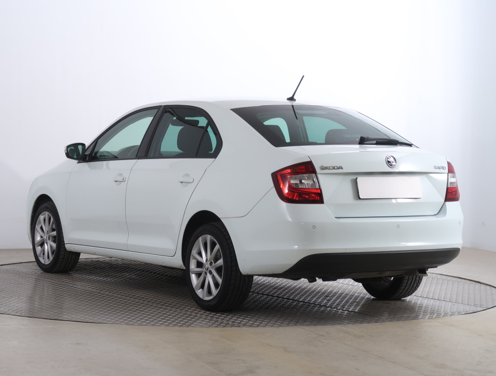 Škoda Rapid