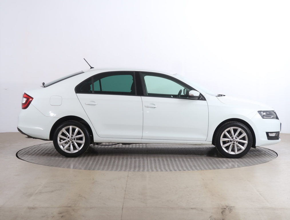 Škoda Rapid