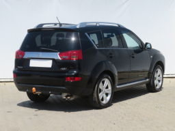 Peugeot 4007 2008